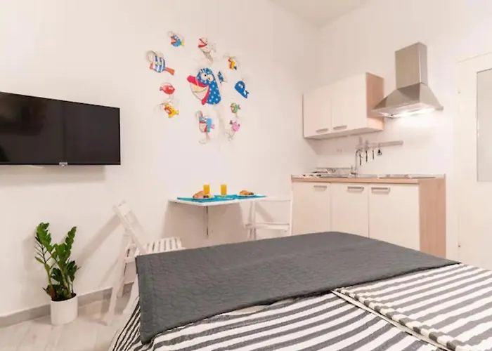 Fish4Wish Cozy Studio - Old Town Rovinj, Walk To Beach Appartamento *